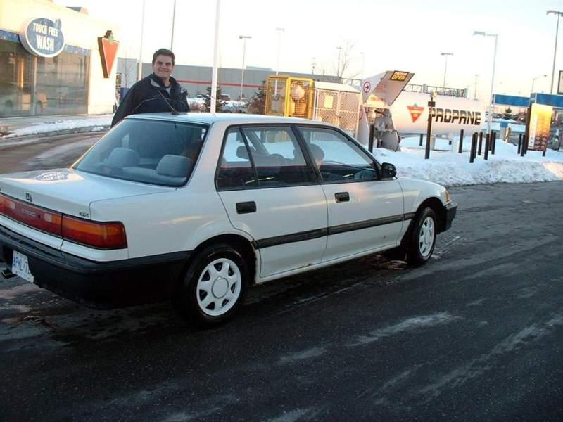 Toms 1991 4 doorr civic project 018.jpg